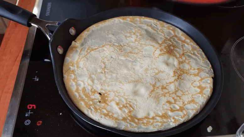 Bögrés palacsinta tészta